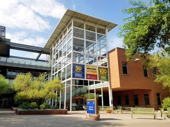 Photo of Campus Health at the Highland Commons Building