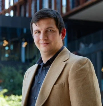 Headshot of Michael Cardenas
